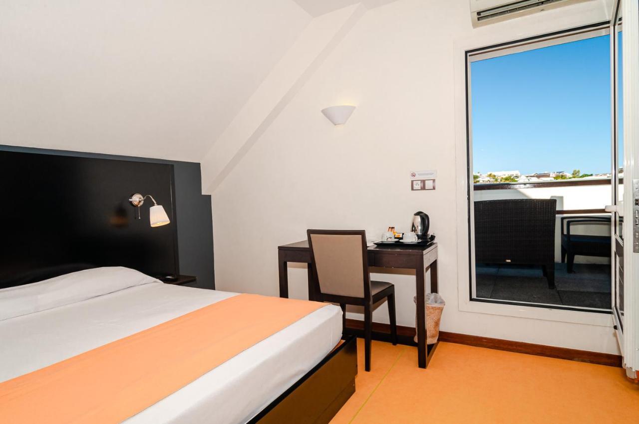 Tama Hotel Сен Жилс ле Бен Екстериор снимка