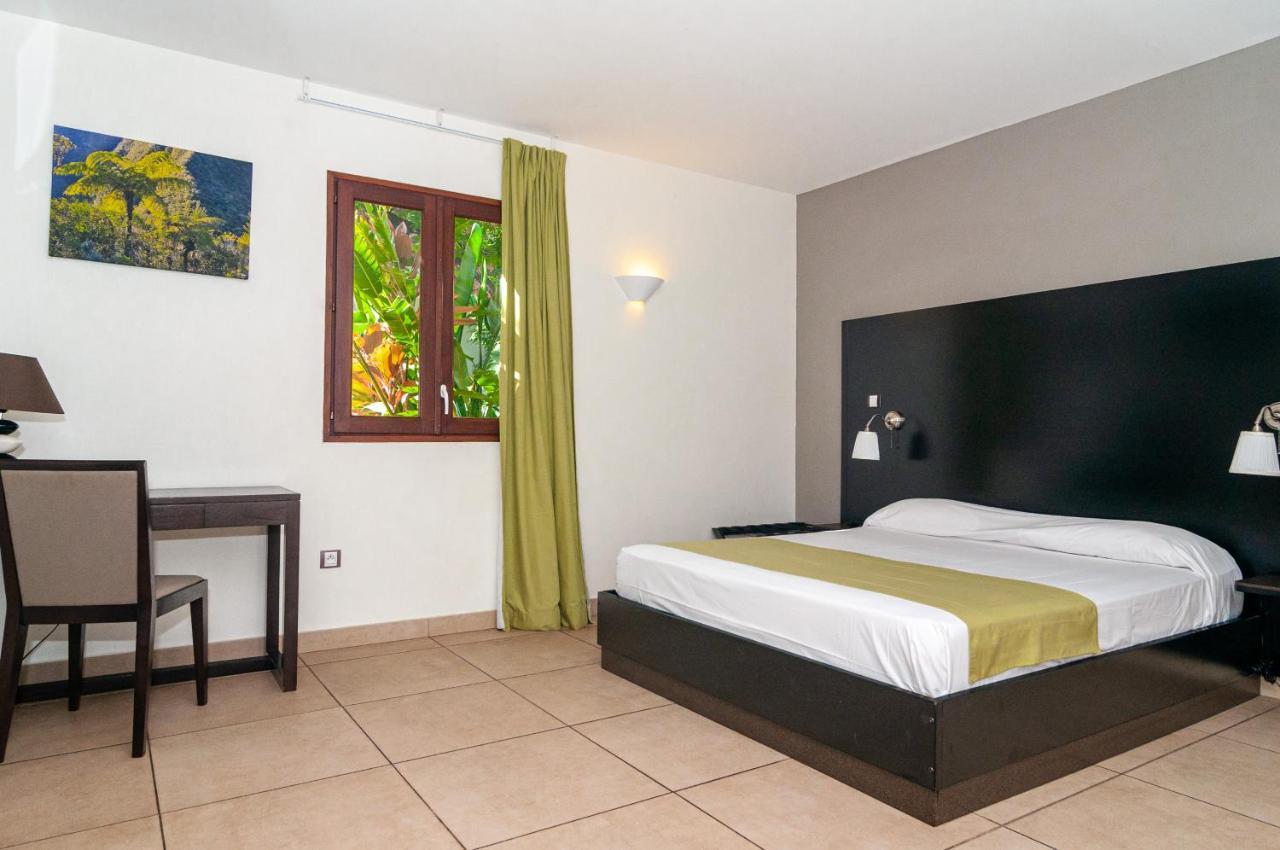 Tama Hotel Сен Жилс ле Бен Екстериор снимка