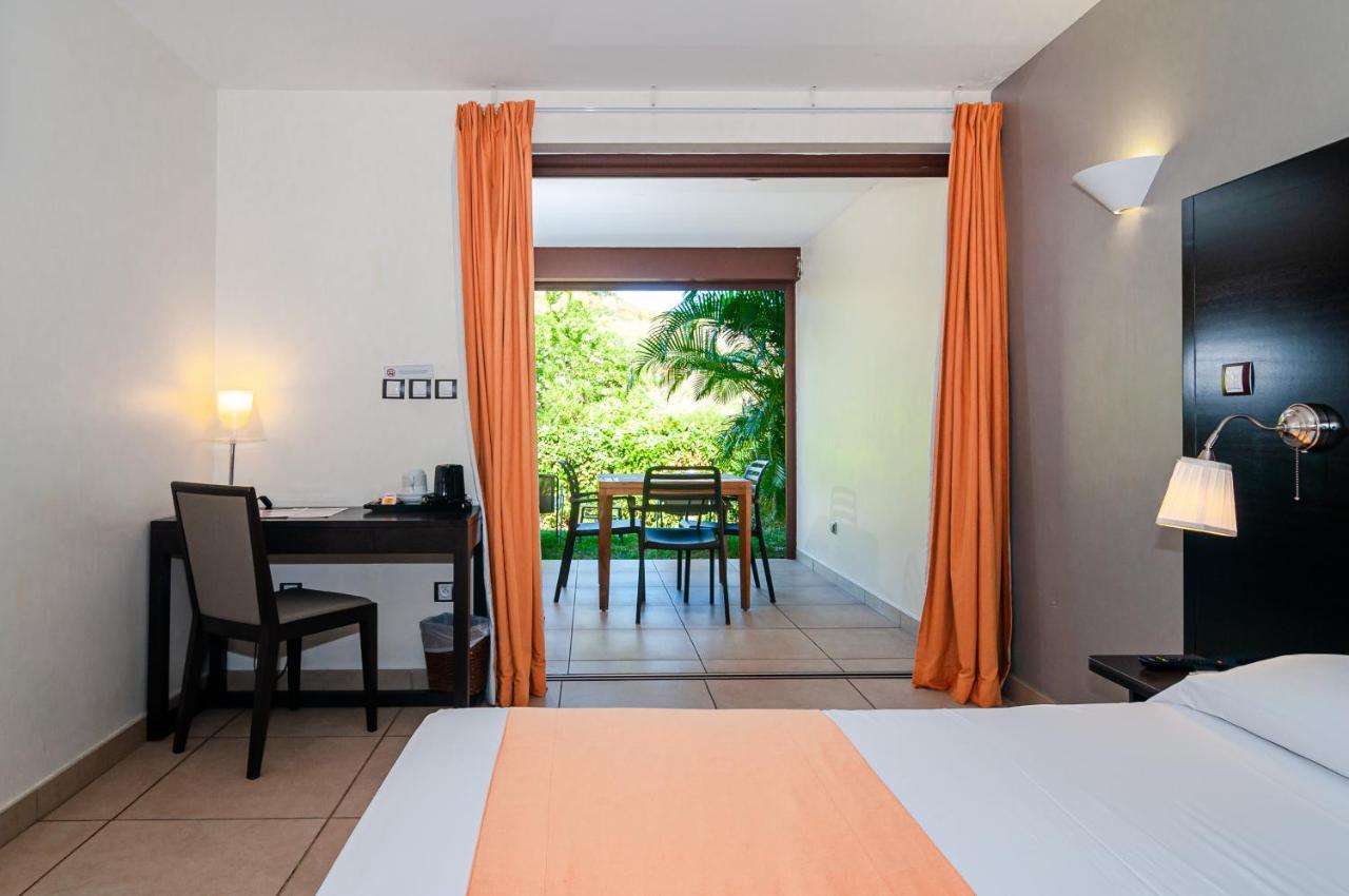 Tama Hotel Сен Жилс ле Бен Екстериор снимка